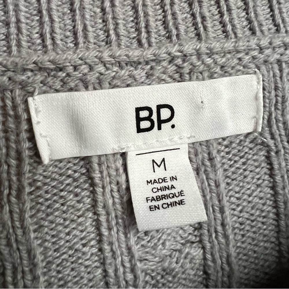 Nordstrom BP Women’s Grey Cropped Cableknit Cardigan Sweater, Size Medium - Picture 5 of 9